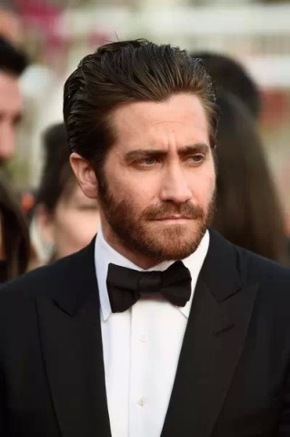 戛纳红毯的正确打开方式 拒绝东北花被单