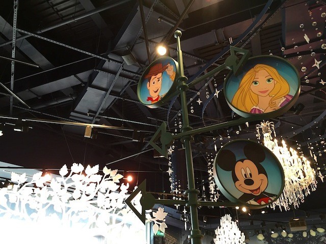 全球最大的上海迪斯尼商店里藏着10个彩蛋!