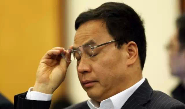 汉能薄膜发电暴跌47%,新首富李河君身家缩水