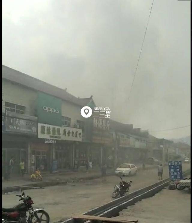 辽阳县甜水乡疑似鞭炮仓库起火 存在人员伤亡