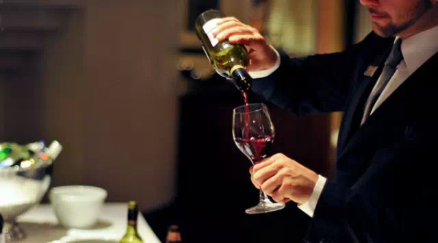 酒精度越高,葡萄酒越好,这种说法对吗?