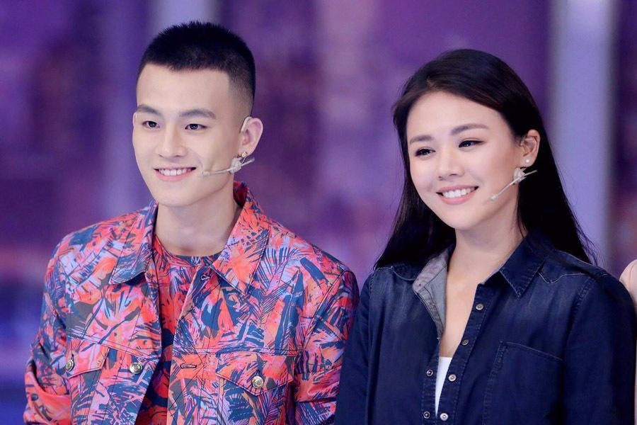 欧豪马思纯突然宣布分手,其实在此之前早有端