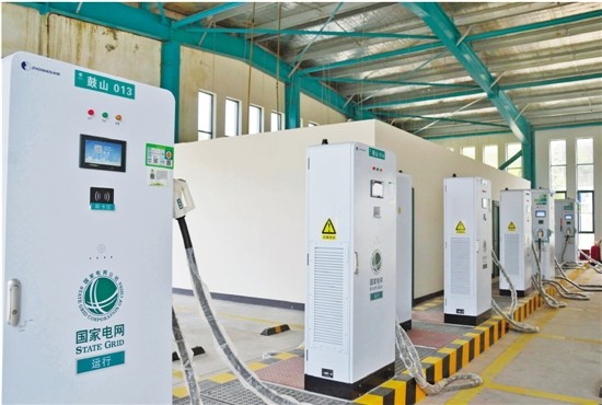 158个电动汽车充电桩 淳安供电为绿色出行加油