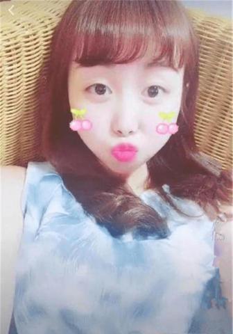 快手网红嘟嘟姐突然走红,嘴巴大龅牙明显,原来