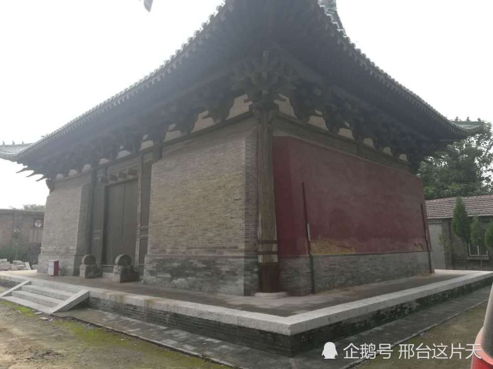 邢台天宁寺修复仅半年,就出现2外墙脱落现象,糊弄谁?