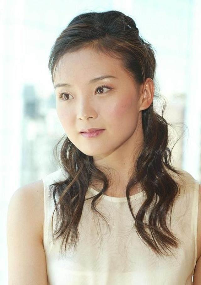 如今娱乐圈女星有比得过《青河绝恋》中蒋勤勤和王艳