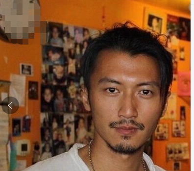 邋遢大叔走红抖音,胡子拉碴撞脸谢霆锋,成一哥被吐槽不服!