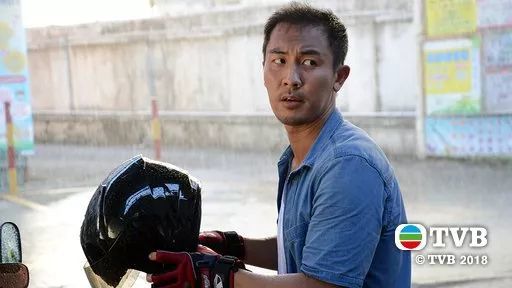 香港龙虎武师的真实故事，比TVB这部《特技人》好看一百倍