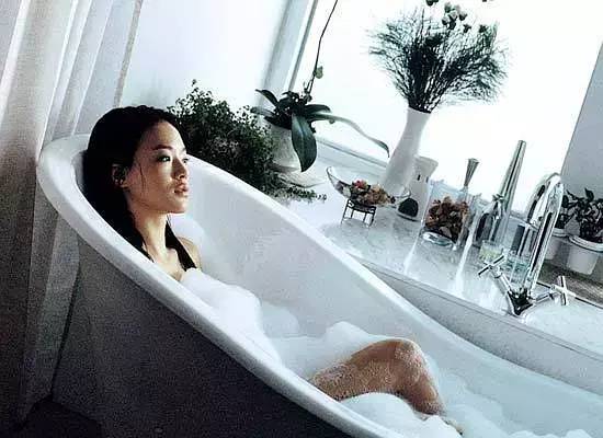 17年前这部港版影片让舒淇赵薇结缘,亚欧美洲