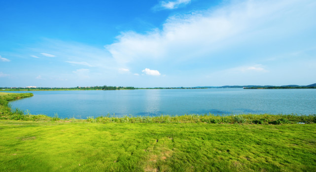 武汉院子首献荆楚 匠造绝版半岛墅区
