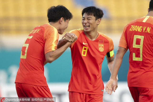 点:2022世预赛中日韩95帮终极PK 中国球员环