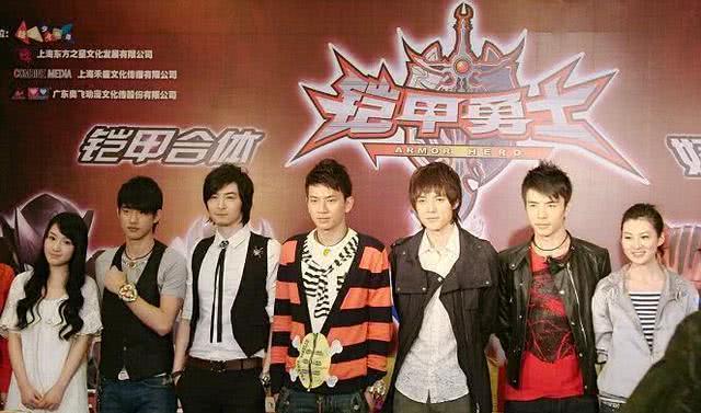 《铠甲勇士》黑犀侠,东方卫视主持人,还出过单曲!
