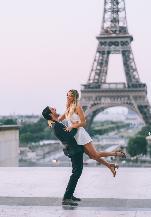 不懂也要秀?帕托问鹊桥寓意 祝女友七夕快乐