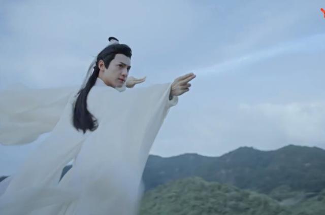 《香蜜》天后以红莲业火攻击,润玉却平安无事