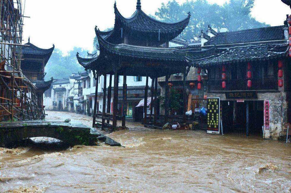 组图：江西婺源降暴雨 众多明清古村被淹