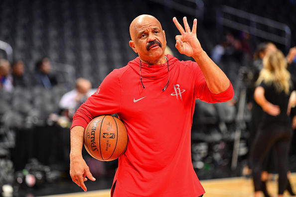 火箭助教:40%球员有心理问题 容易染上酗酒吸毒