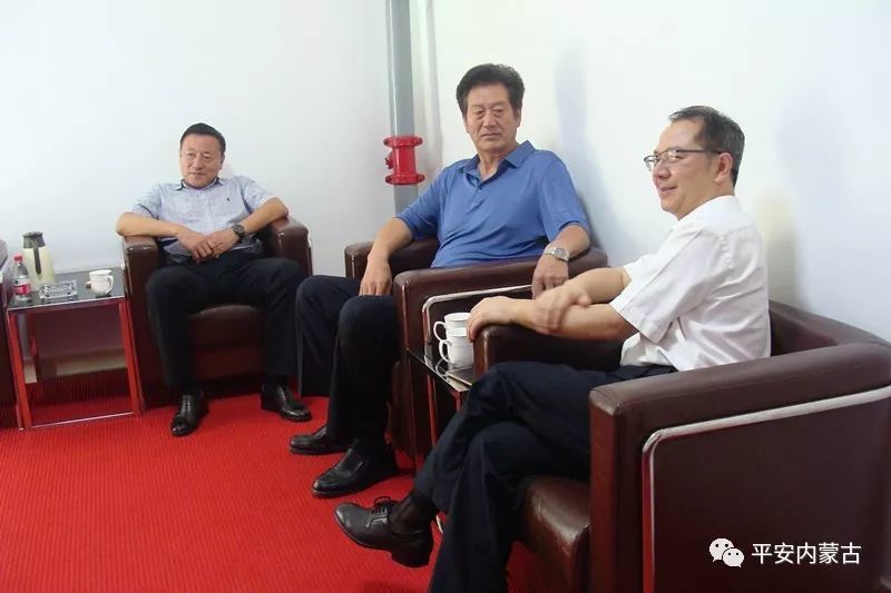 局副局长黄智元座谈 8月20日下午,公安厅党委副书记,常务副厅长王来明
