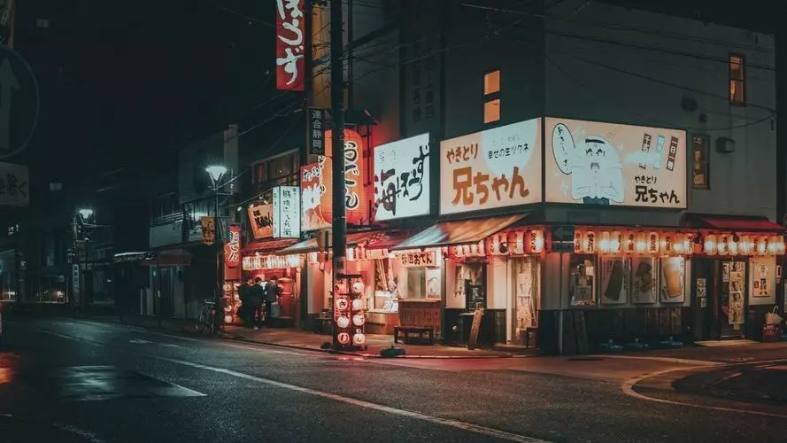 原来能在日本街头随便躺下,都是真的
