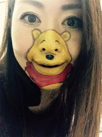 <em>妹纸玩卡通 唇艺</em>画 ,逗B又可爱!_订阅_腾讯网