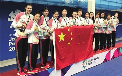 中国女子水球队全胜夺冠 天津选手金牌闪亮