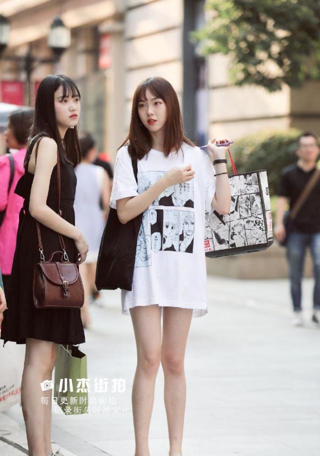 街拍佛山:长得好看,气质很好,衣品很赞!