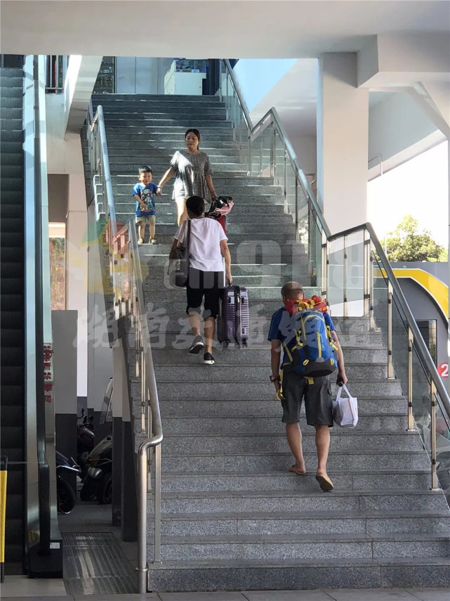 株洲市民反映城铁大丰站电梯停运 停开原因说