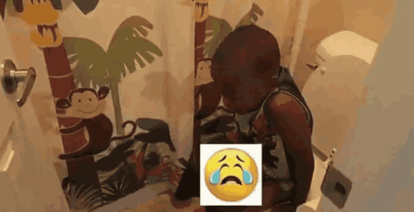 这个父亲为了红,竟让自己孩子吃狗屎,甚至还吃