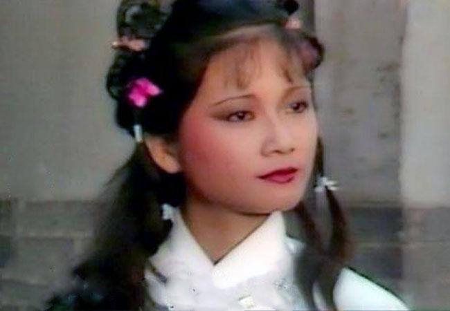 4版郭襄对比,杨幂版有特点,黄曼凝版静美,第4版最为