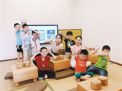 该拿害羞的孩子怎么办 老师:见招拆招 培养自信