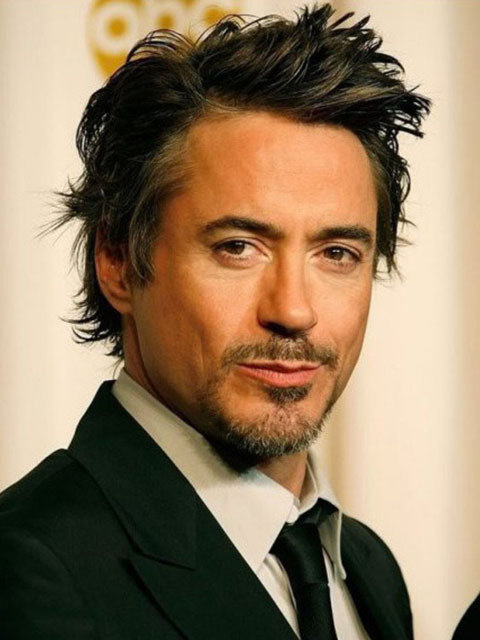 一年没演任何电影,他打败巨石强森成收入最高