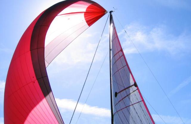 亚马逊云计算大降价 服务器价格砍掉一半