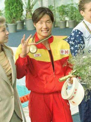 游泳中日金牌PK悬念拼到最后一刻 各夺19金奖