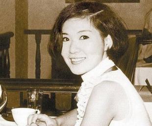 曾红极一时，二婚嫁圈内演员被抛弃，如今70岁又美出新高度