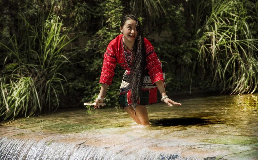 世上最难学语言,外国人感叹:中国话太难了,口音
