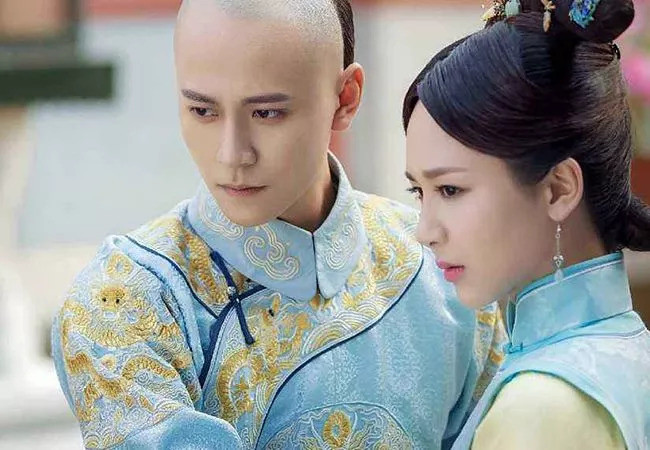 秦俊杰工作室点赞diss杨紫微博?回应:工作人员