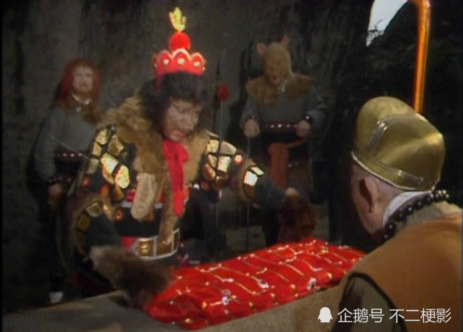 他是《西游记》中的黑熊怪,曾在片场救六小龄童一命