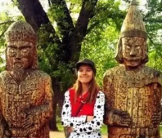 <em>如何教育</em>孩子?澳洲<em>13岁少女</em>3年游览了23个国