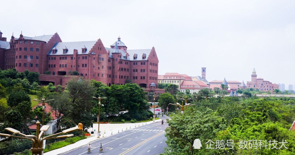 华为东莞新园区实拍:耗资100亿打造 公寓每平米8500元