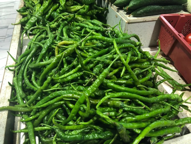 湘潭近期菜价上涨 一斤香菜抵两斤猪肉