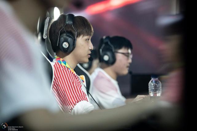 没带错人!xiye生死局魔王降临 这样的瑞兹李哥