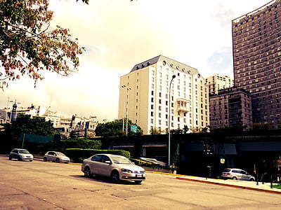 住宅建设用地使用权期间届满:自动续期