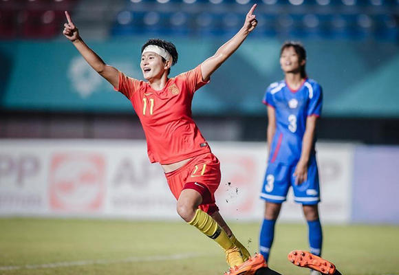 男足掉链子谁捍中国足球荣誉?女足PK日本已无