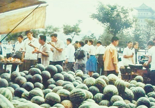 【文史】西瓜也有故事:老北京人吃西瓜的讲究