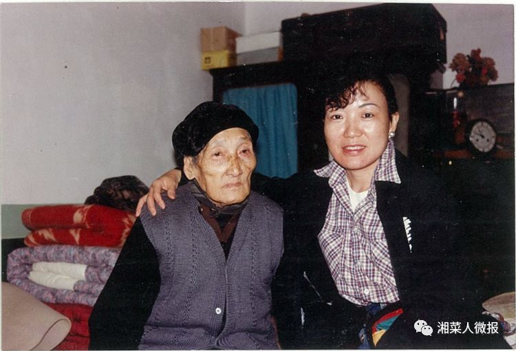 彭长贵与孔浩辉是亲戚