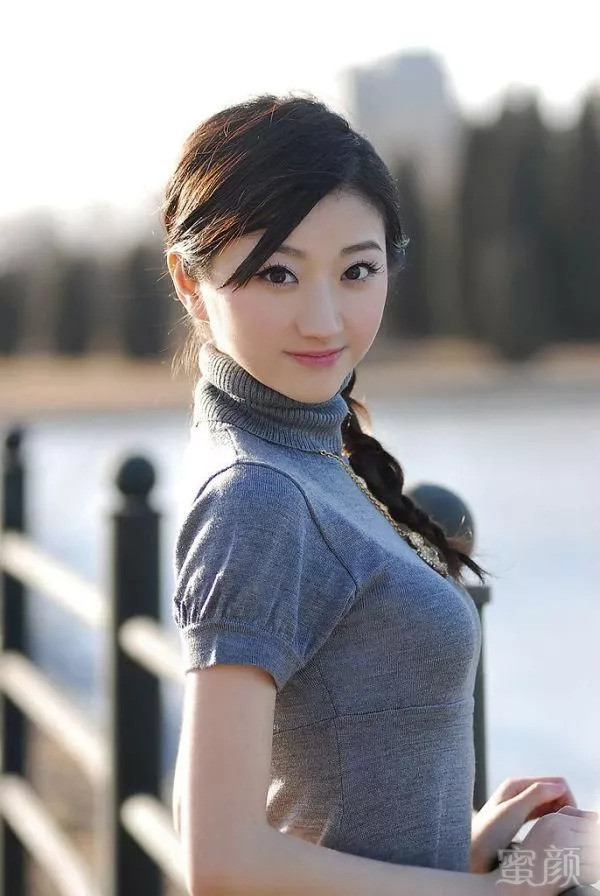 什么样的双眼皮最好看?景甜竟然凭这点成娱乐圈最美