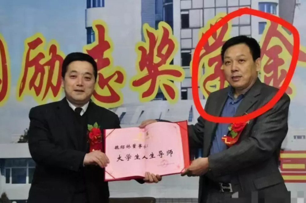 娱乐圈最抠门的他竟然是有18家公司的富二代