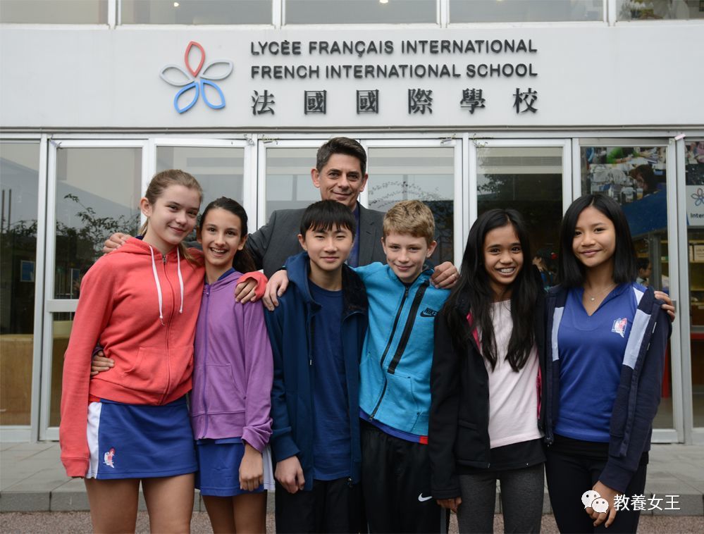 为何香港公立学校里的白人学生越来越多?