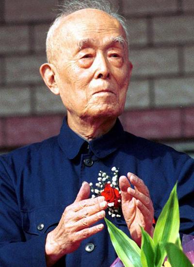 季羡林:糊涂一点潇洒一点