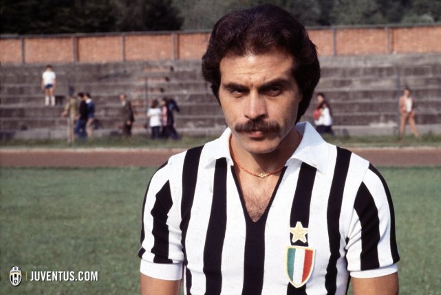 名宿力挺尤文:C罗离队削弱皇马 我们比巴萨曼