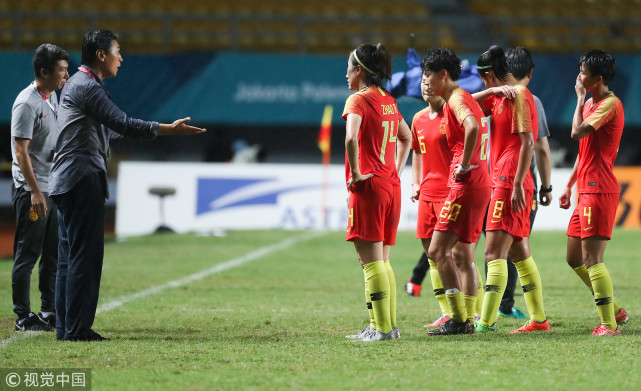 一块亚运银牌能救中国女足吗?铿锵玫瑰再度绽